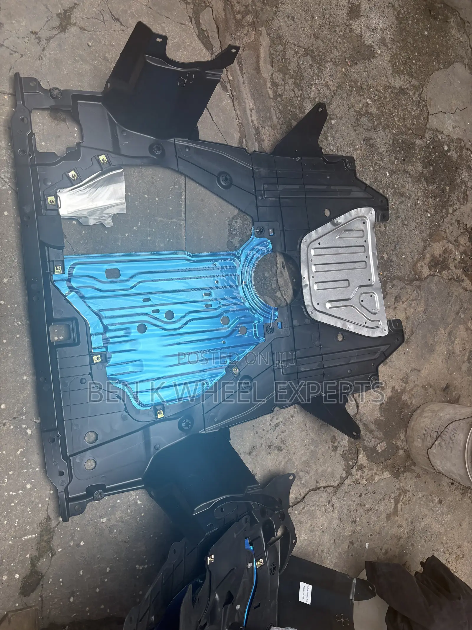 Honda Accord 2018 Engine Panel