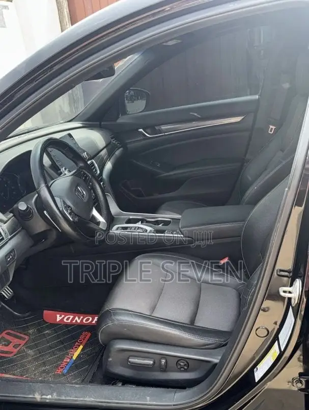 Honda Accord Sport (2.0L 4cyl Turbo 10A) 2019 Black