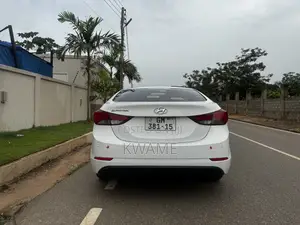 Hyundai Elantra 2015 White