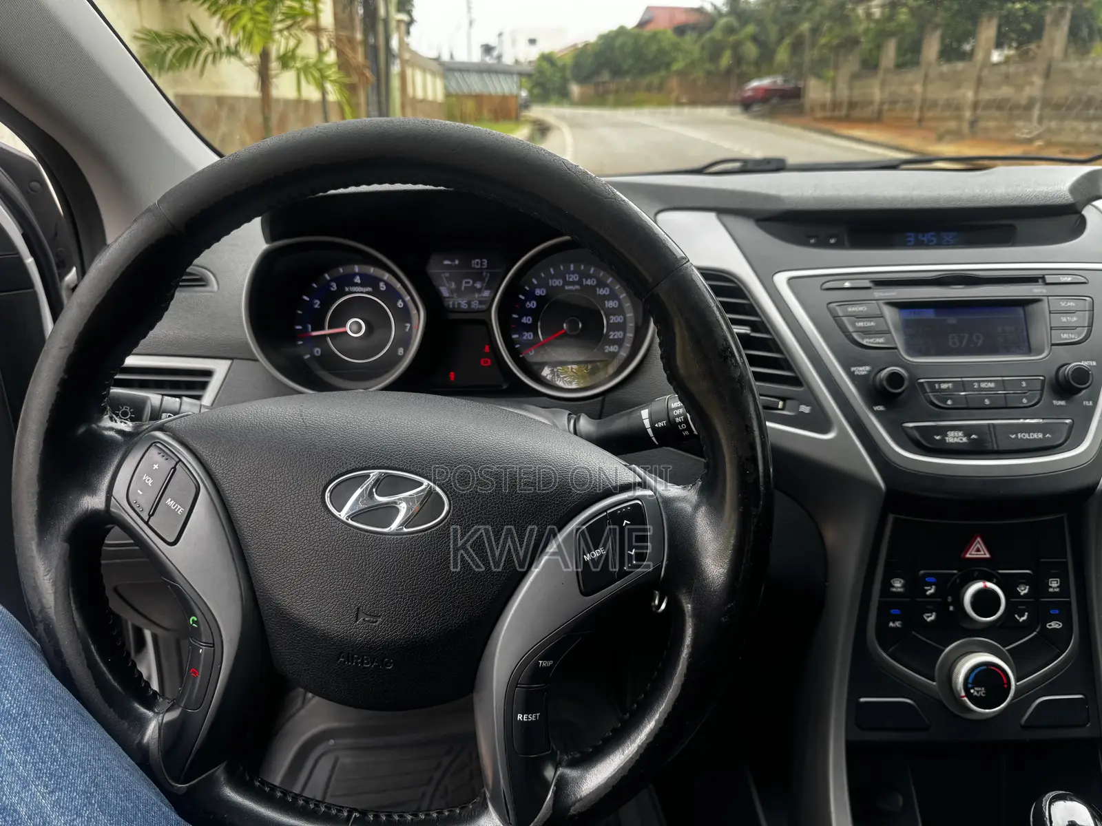 Hyundai Elantra 2015 White