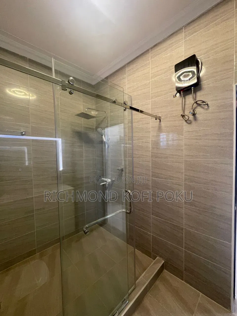 4bdrm House in Kofis Realty, Baatsona Total for sale