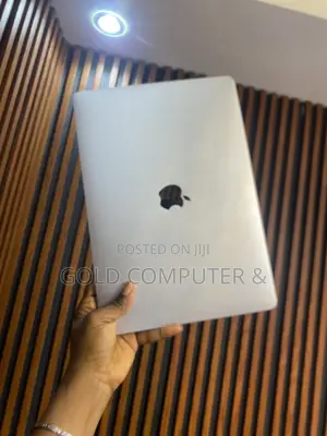 Laptop Apple MacBook Pro 2019 8GB