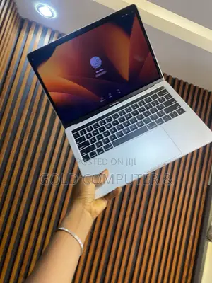 Laptop Apple MacBook Pro 2019 8GB