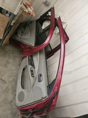 Nissan Almera 2002 Doors