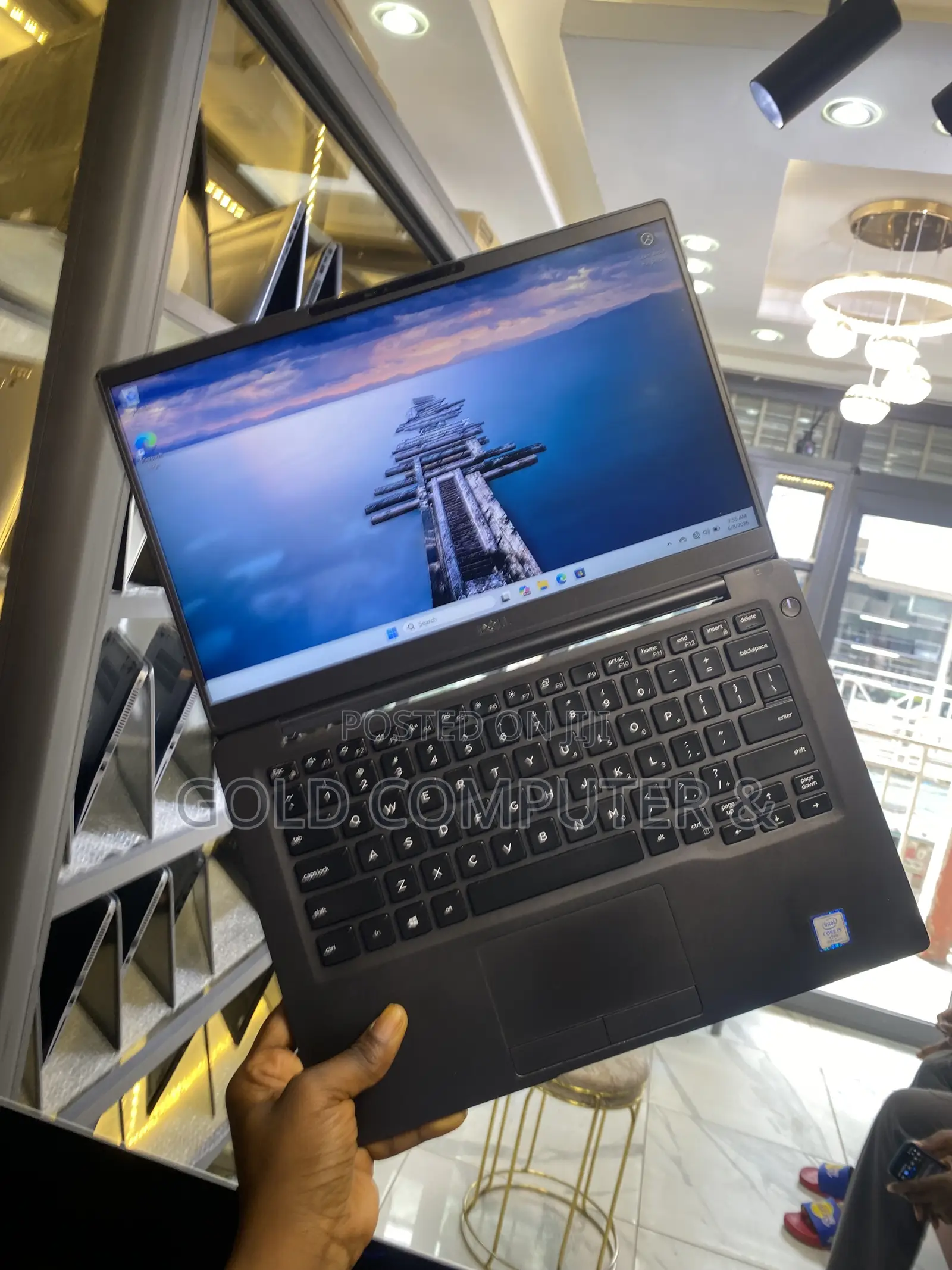 Laptop Dell Latitude 7400 8GB Intel Core i5 SSD 256GB