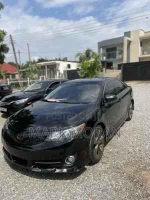Toyota Camry SE 4dr Sedan (2.5L 4cyl 6A) 2013 Black