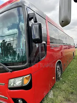 Kia Granbird 2014 Red