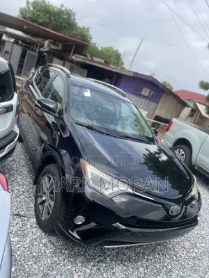 Toyota RAV4 XLE 4dr SUV AWD (2.5L 4cyl 6A) 2018 Black