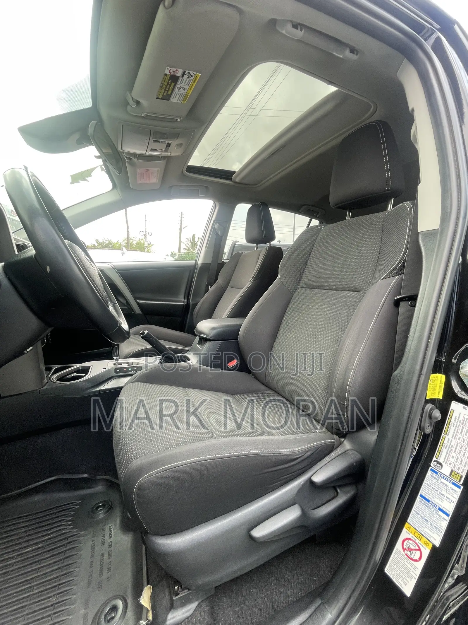 Toyota RAV4 XLE 4dr SUV AWD (2.5L 4cyl 6A) 2018 Black