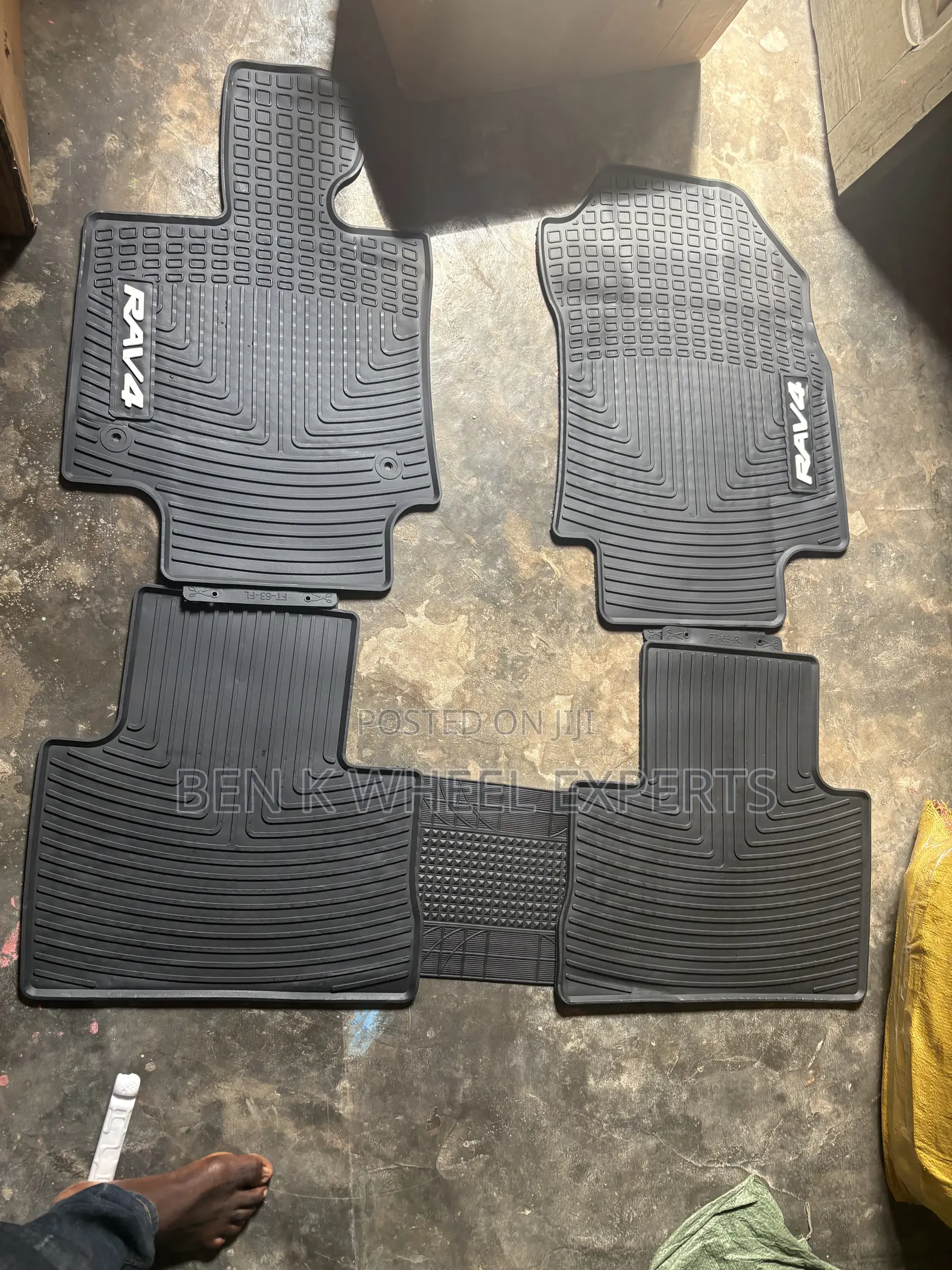 Toyota Rav4 2020-25 Original Floor Mat