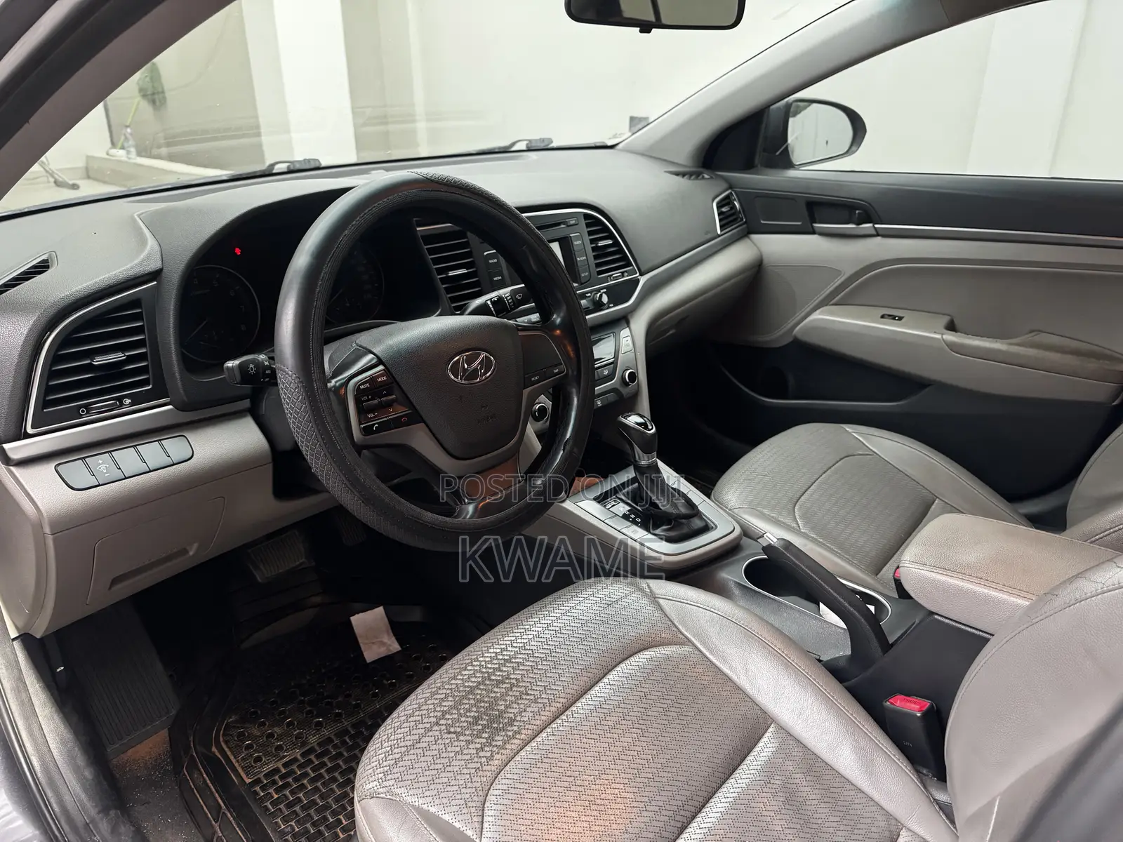 Hyundai Elantra 2017 Gray