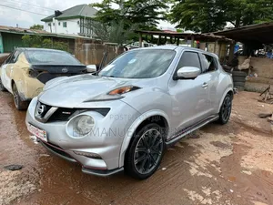 Nissan Juke NISMO RS 4dr Hatchback AWD (1.6L 4cyl Turbo CVT) 2015 Silver