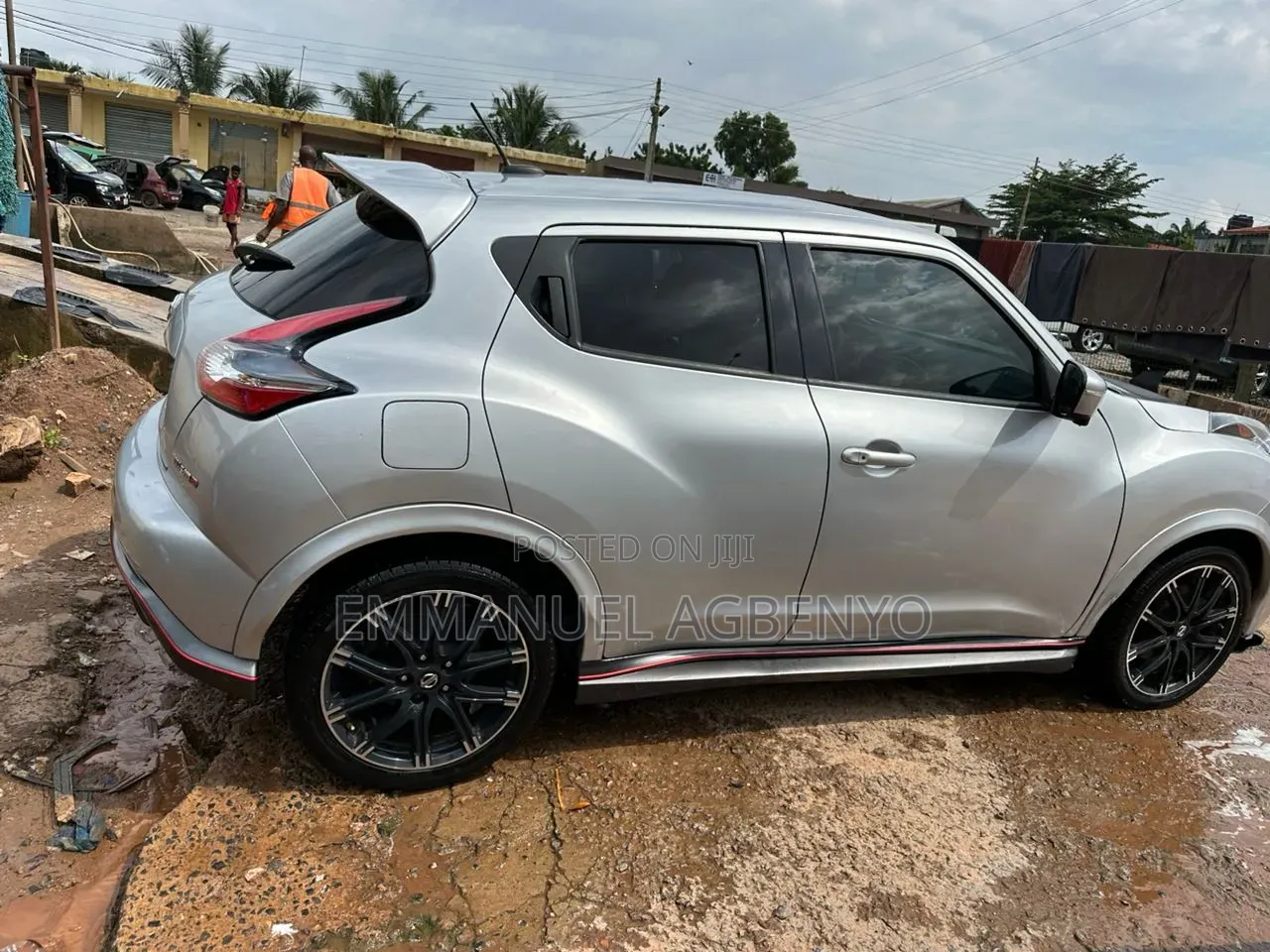 Nissan Juke NISMO RS 4dr Hatchback AWD (1.6L 4cyl Turbo CVT) 2015 Silver