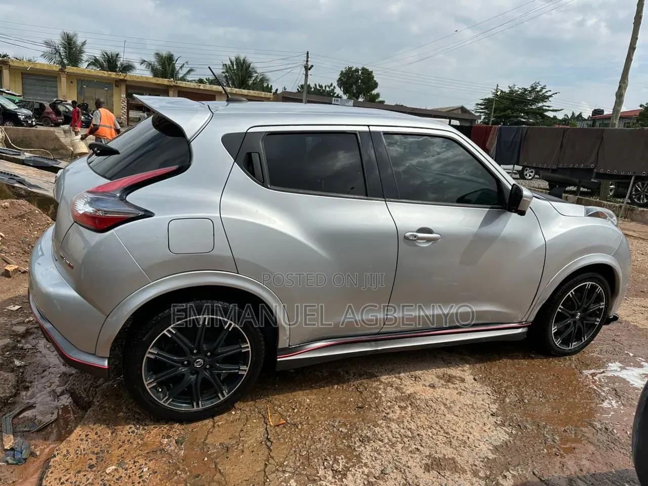 Nissan Juke NISMO RS 4dr Hatchback AWD (1.6L 4cyl Turbo CVT) 2015 Silver