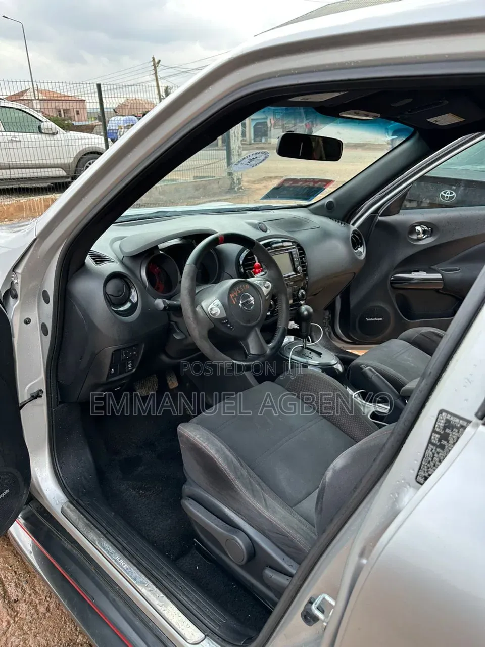 Nissan Juke NISMO RS 4dr Hatchback AWD (1.6L 4cyl Turbo CVT) 2015 Silver