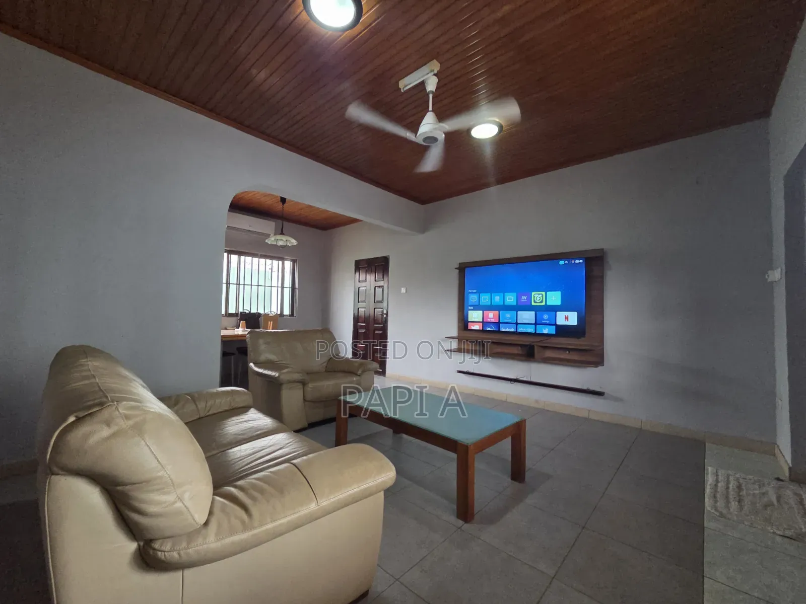65 Inch Amcon Smart Tv
