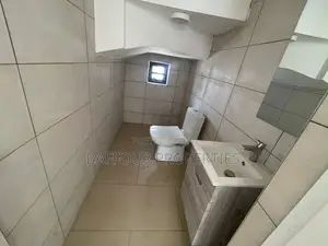 4bdrm House in East Legon for rent