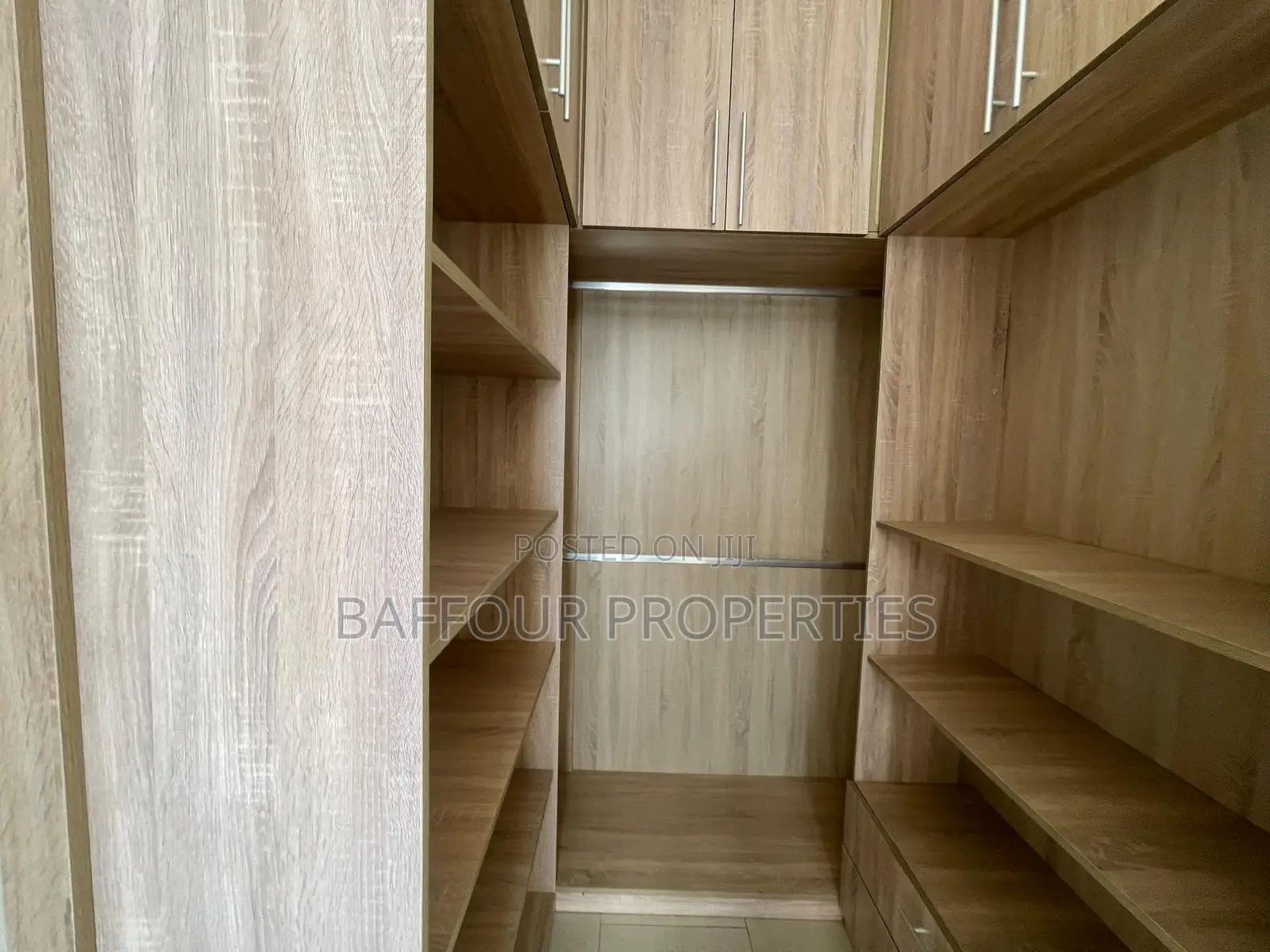 4bdrm House in East Legon for rent