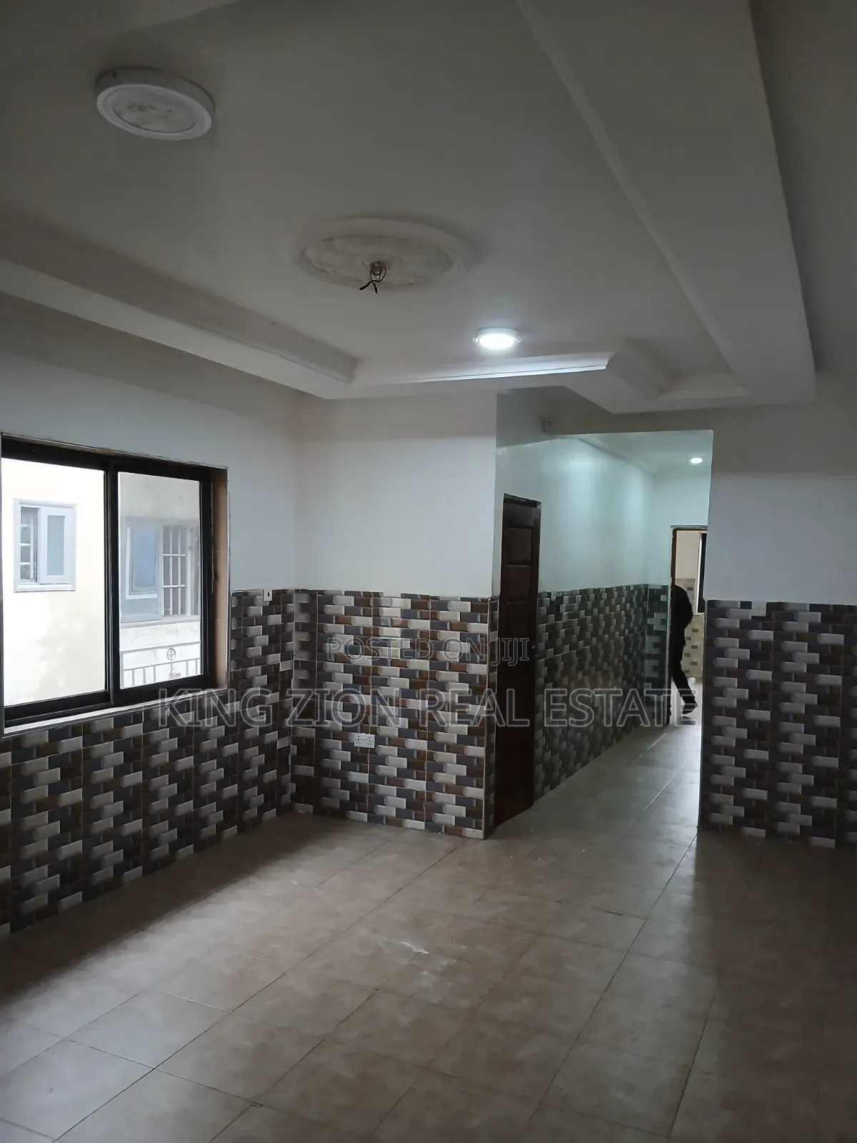 2bdrm Apartment in Kingzion Real, NIC for rent