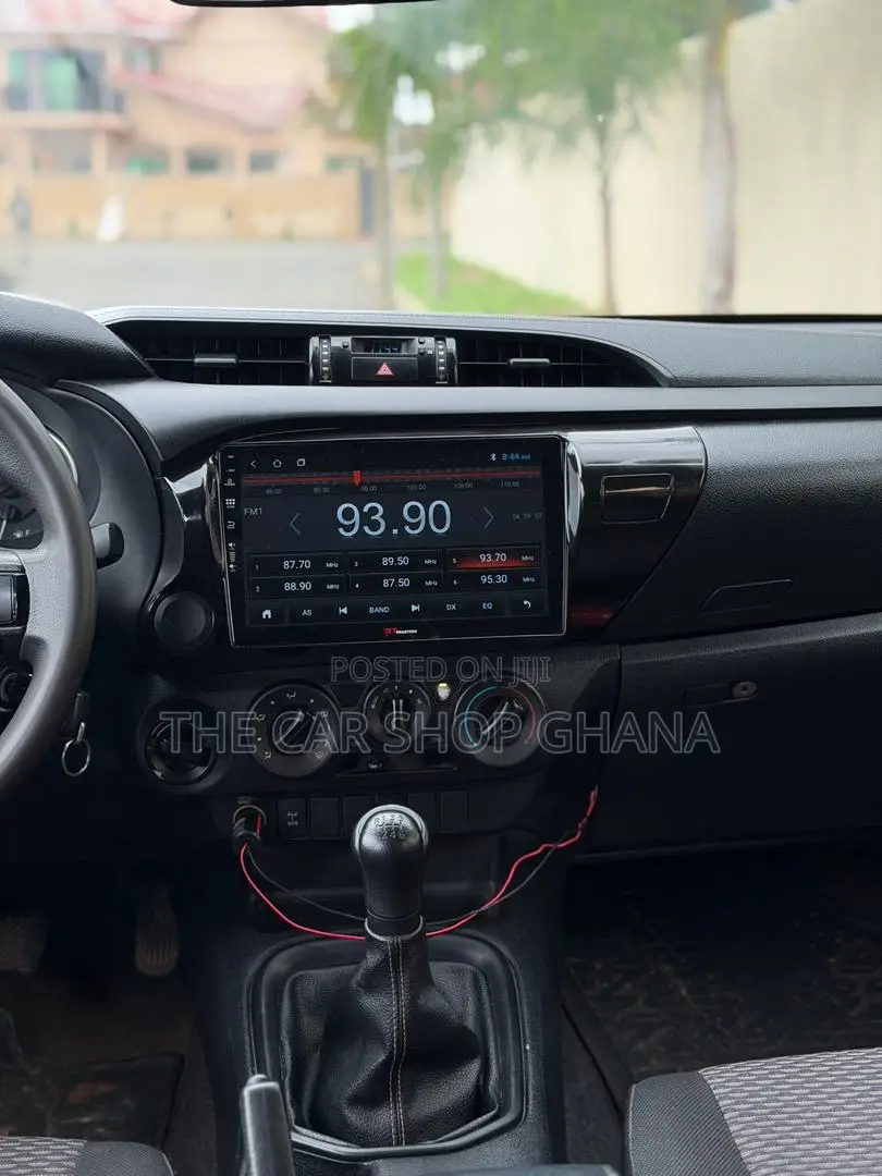 Toyota Hilux Revo Smart Cab Deisel 2.4 AWD 2020 Gray