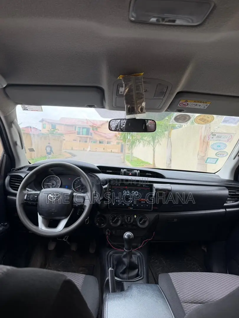 Toyota Hilux Revo Smart Cab Deisel 2.4 AWD 2020 Gray