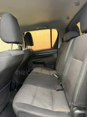Toyota Hilux Revo Smart Cab Deisel 2.4 AWD 2020 Gray