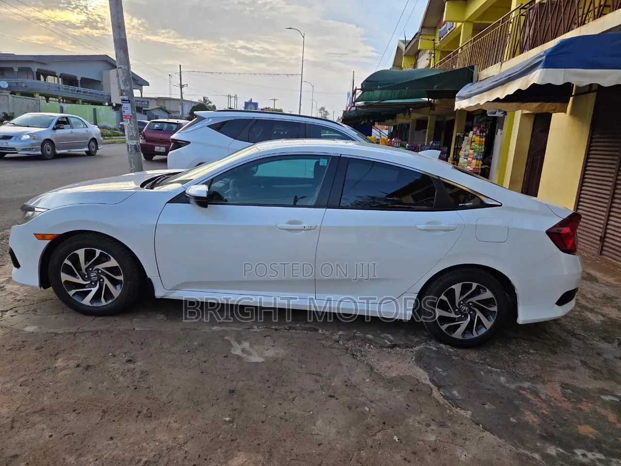 Honda Civic EX Sedan 2018 White