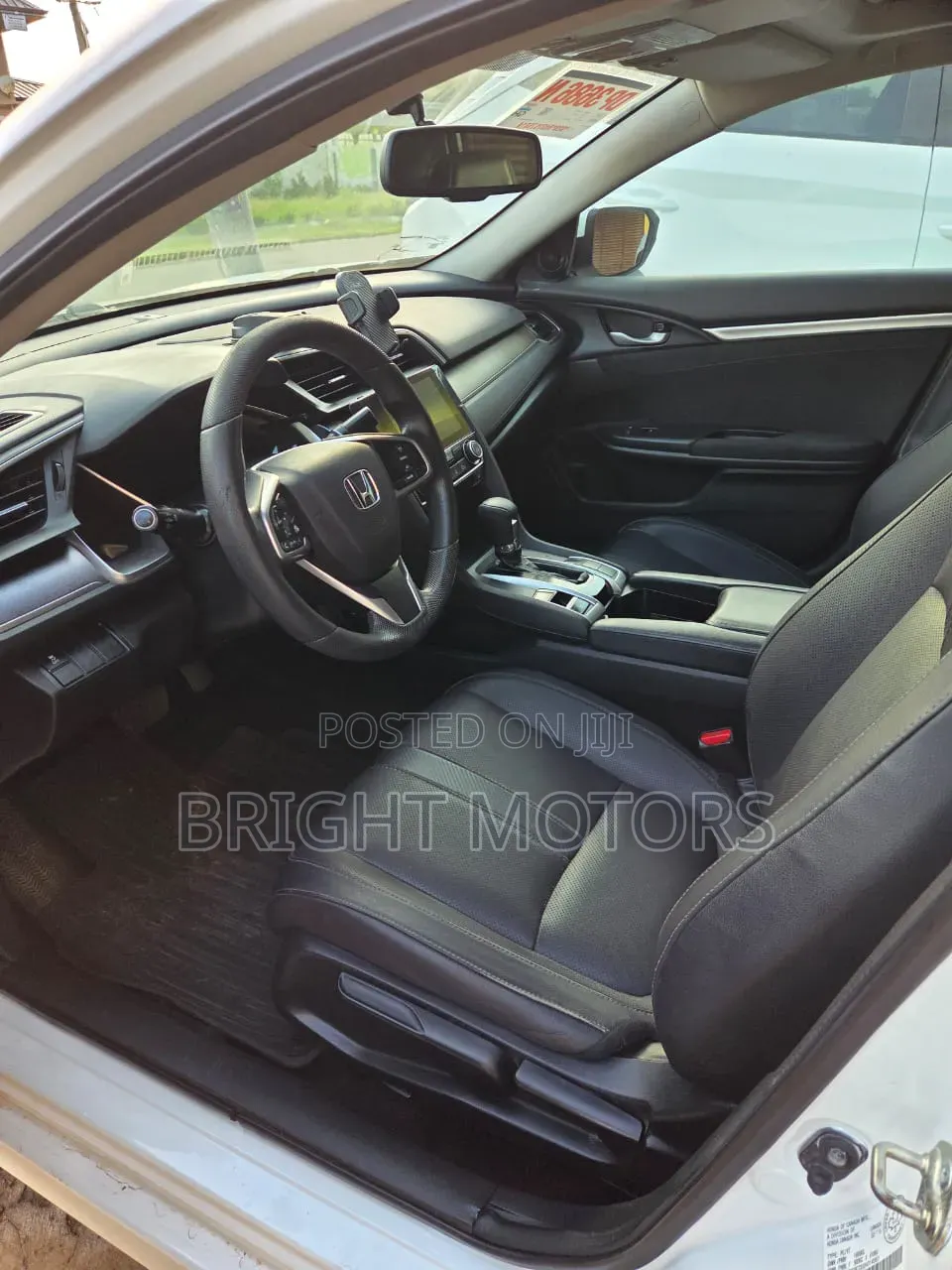 Honda Civic EX Sedan 2018 White