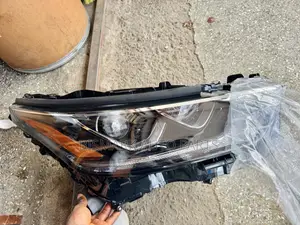 Toyota Highlander 2020 2021 2022 2023 2024 Headlight