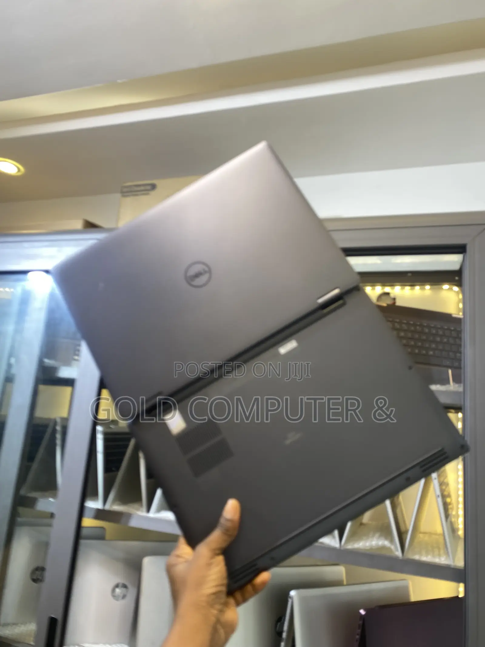 Laptop Dell Latitude 9430 16GB Intel Core i7 SSD 256GB