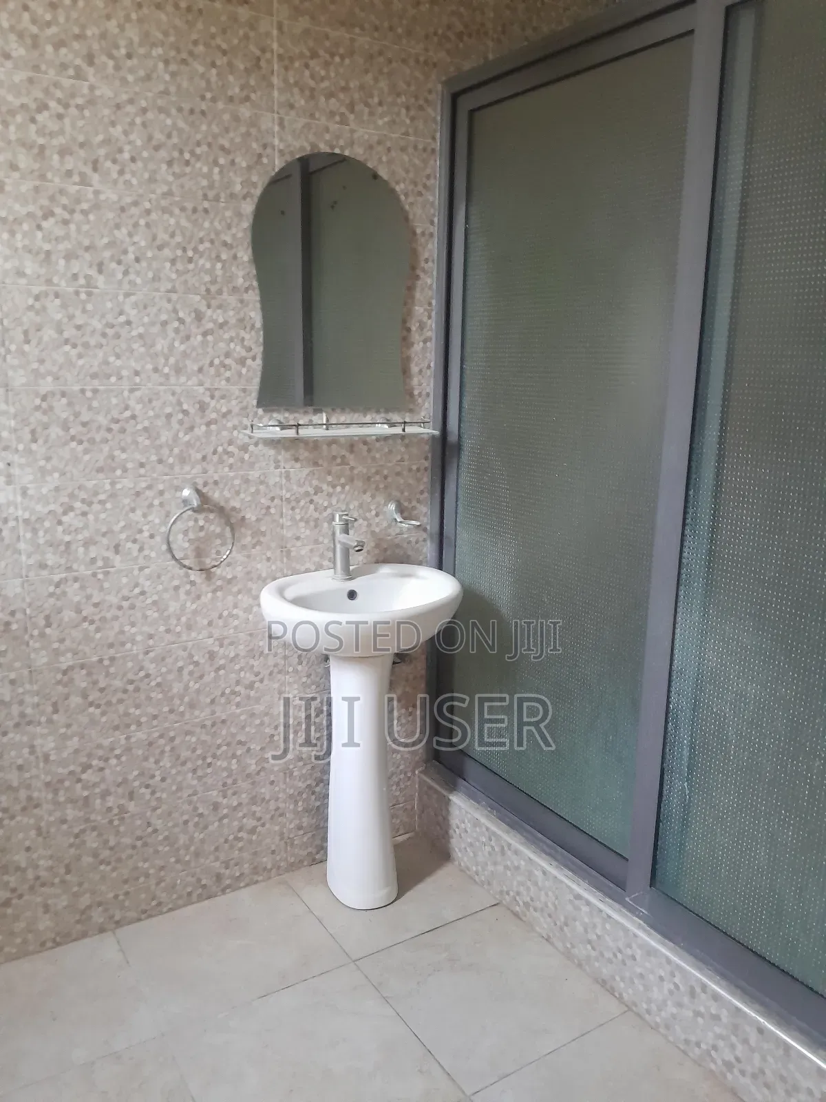 2bdrm Apartment in Oyarifa for rent