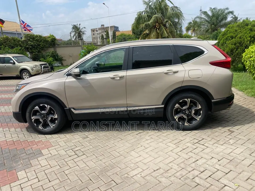 Honda CR-V Touring AWD 2019 Pearl