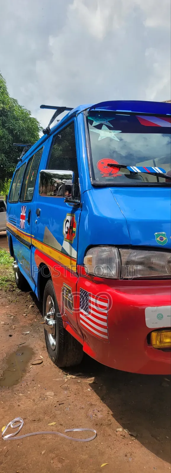 Hyundai H-100 2003 Blue