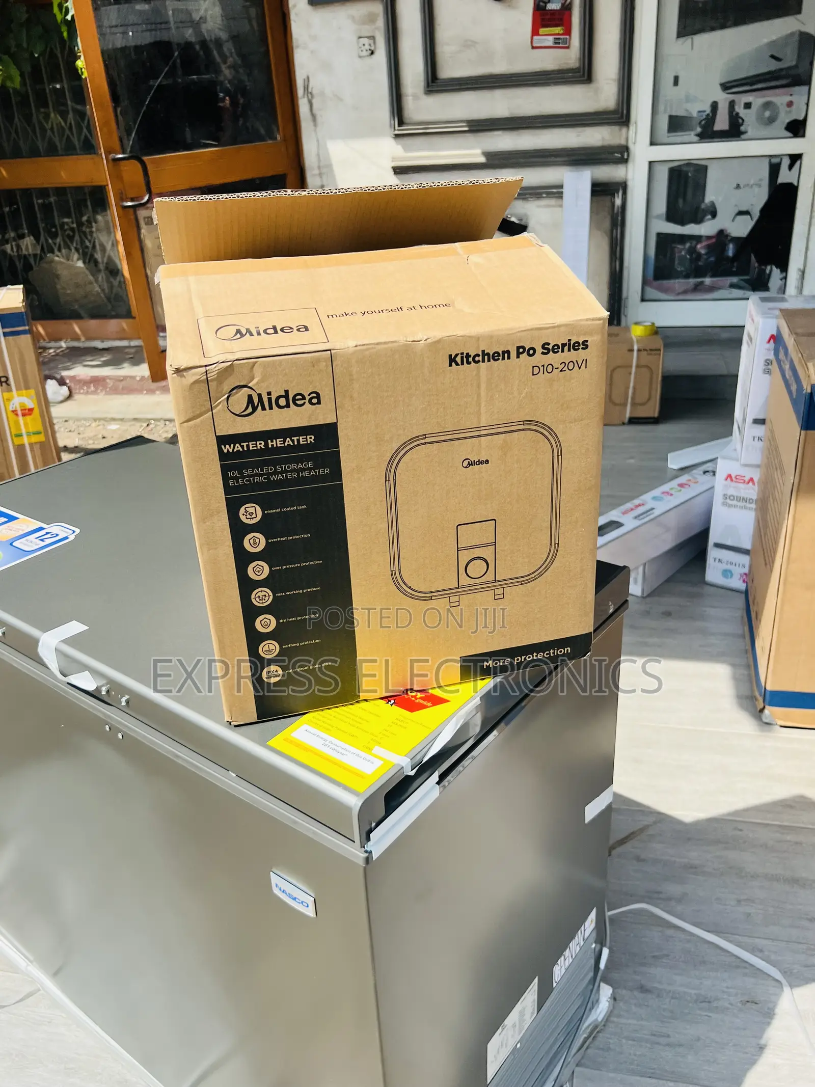 Ultra Modern Sleek Water Heater 10l Midea