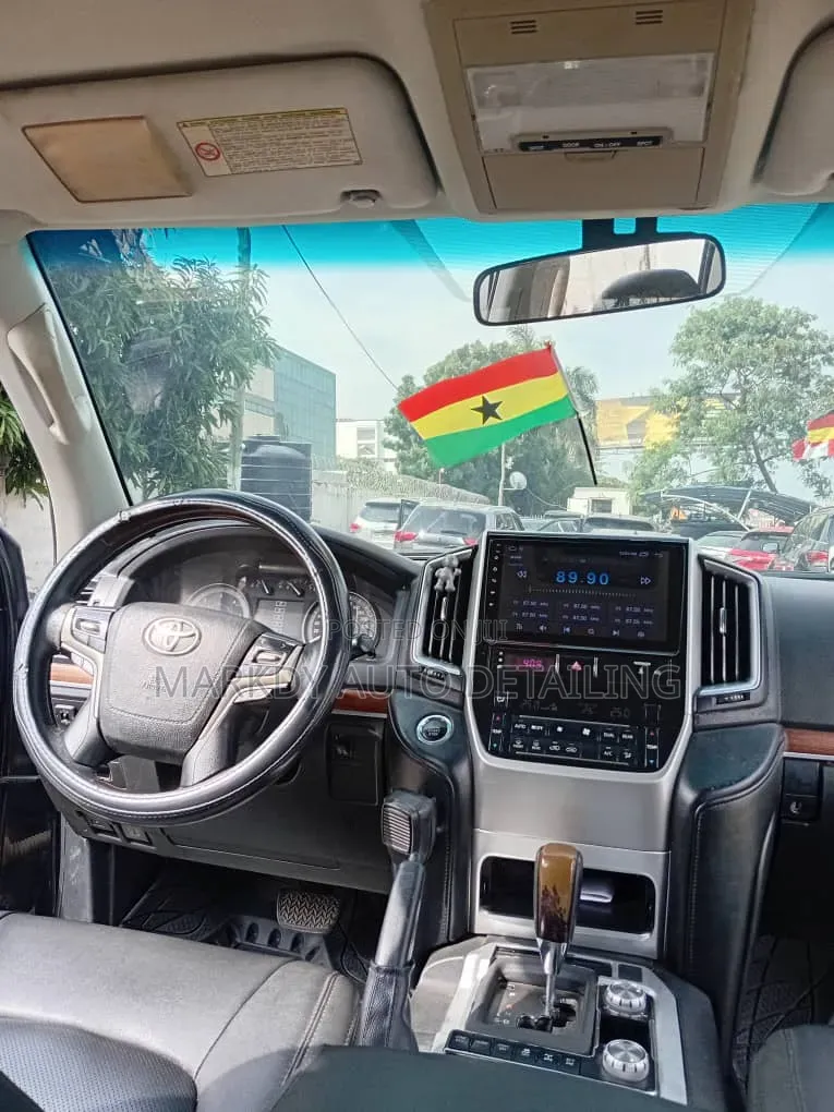 Toyota Land Cruiser 2013 Black