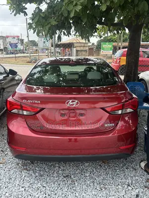 Hyundai Elantra 2015 Red