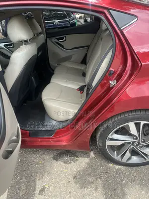 Hyundai Elantra 2015 Red