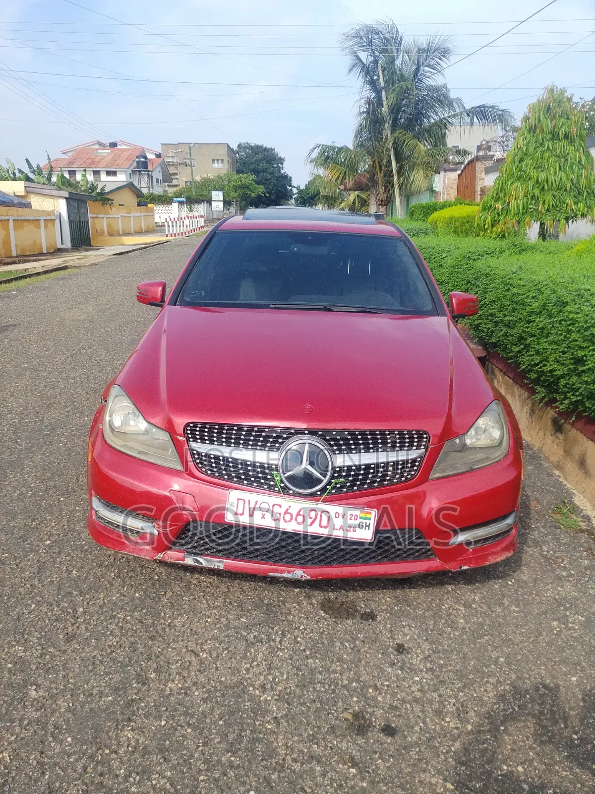 Mercedes-Benz C250 2014 Red