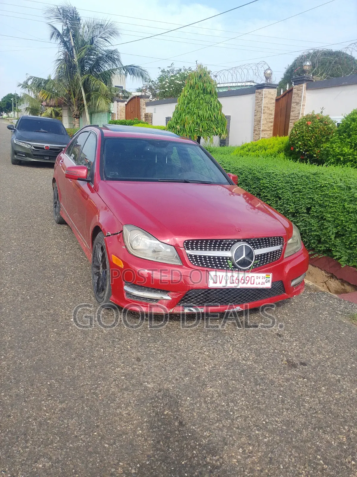 Mercedes-Benz C250 2014 Red