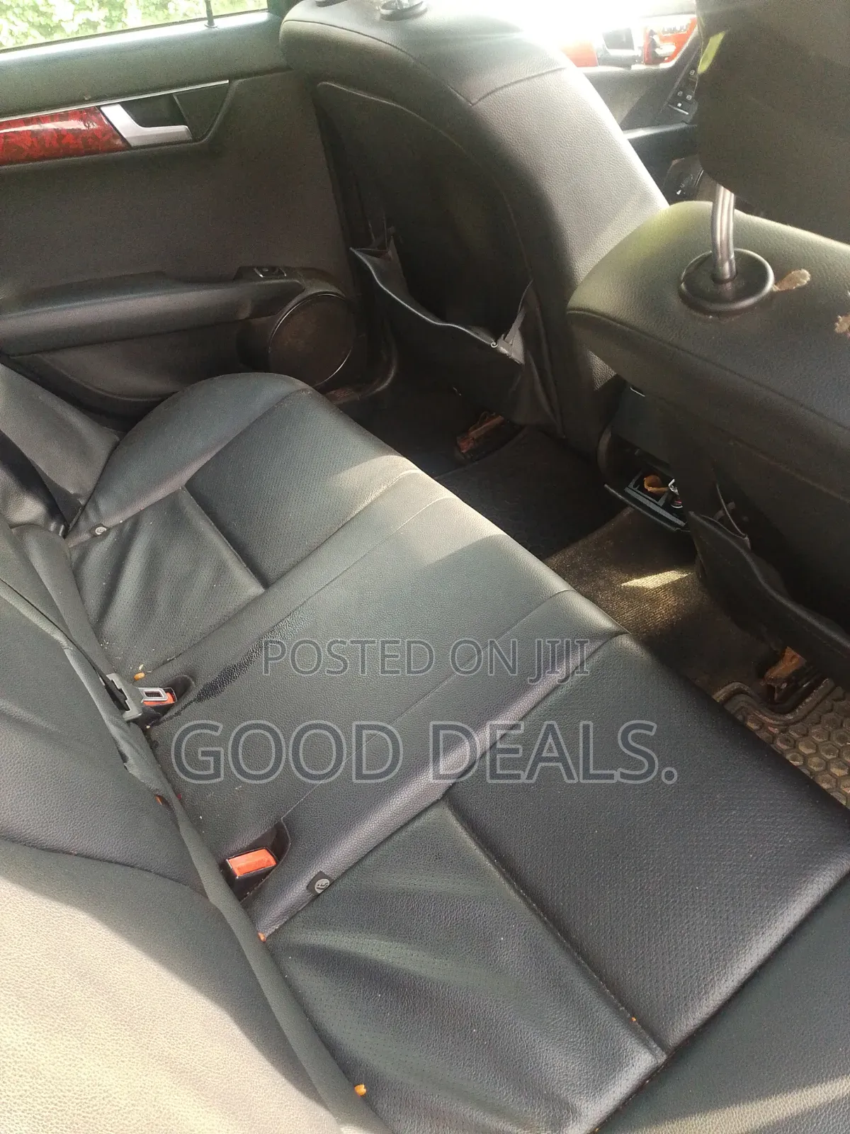 Mercedes-Benz C250 2014 Red
