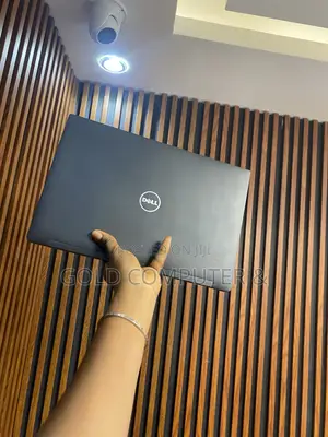 Laptop Dell Latitude 14 7480 8GB Intel Core i5 SSD 256GB