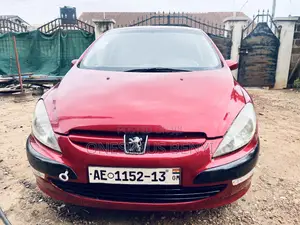 Peugeot 307 2.0 2008 Red