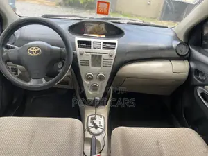 Toyota Belta 2010 Black