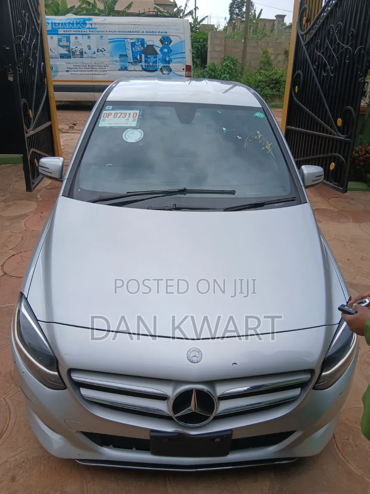 Mercedes-Benz B-Class 2015 Silver