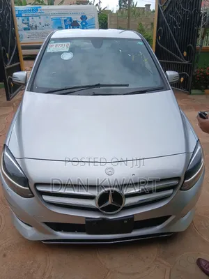 Mercedes-Benz B-Class 2015 Silver
