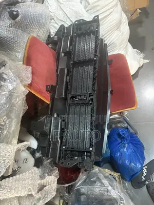 Honda CRV 2017,2018,2019,2020 Shutter Grill