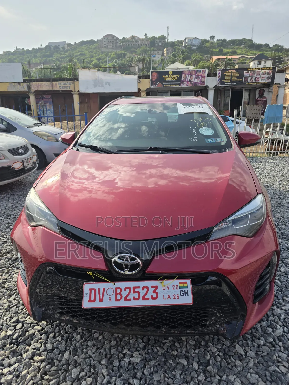 Toyota Corolla XSE 4dr Sedan (1.8L 4cyl CVT) 2017 Red