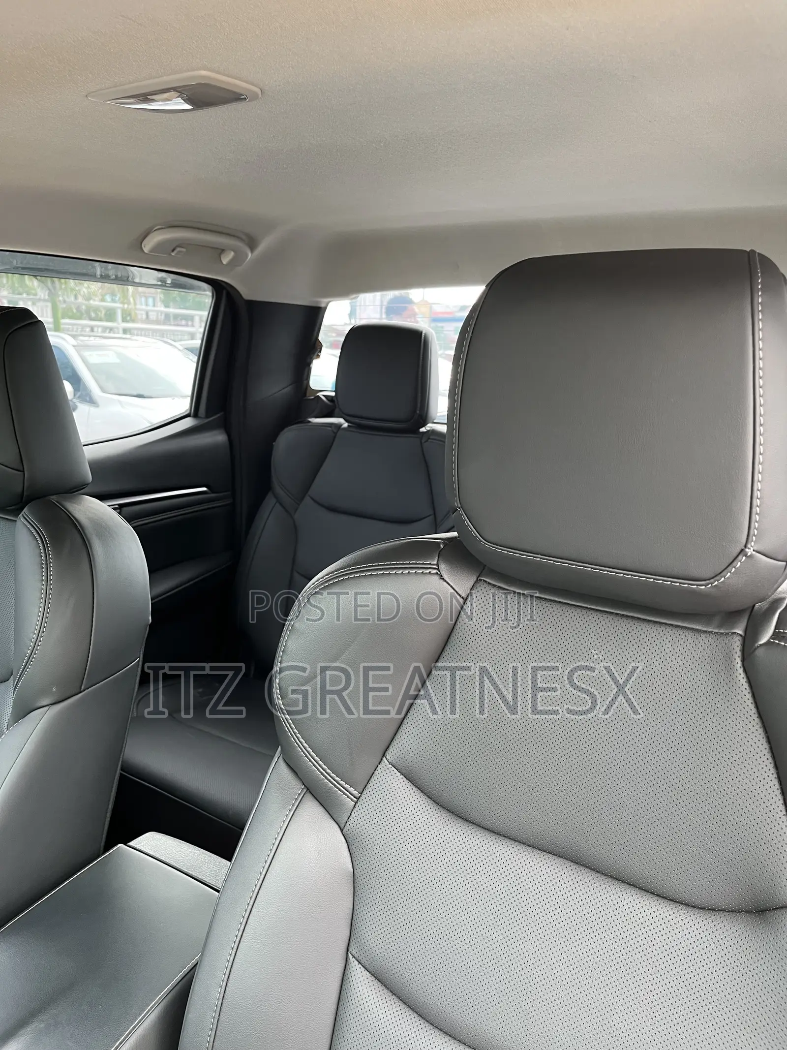 Isuzu D-MAX 2021 Orange