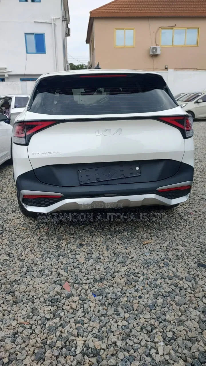 Kia Sportage EX 2022 White