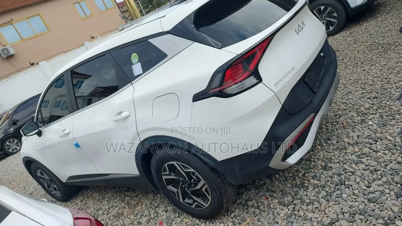 Kia Sportage EX 2022 White